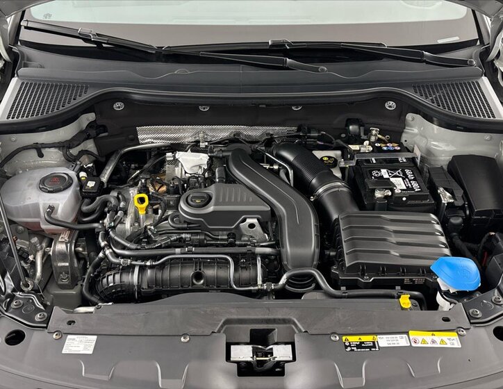 Škoda Karoq SUV / Terénní 1,5 l 110 kw