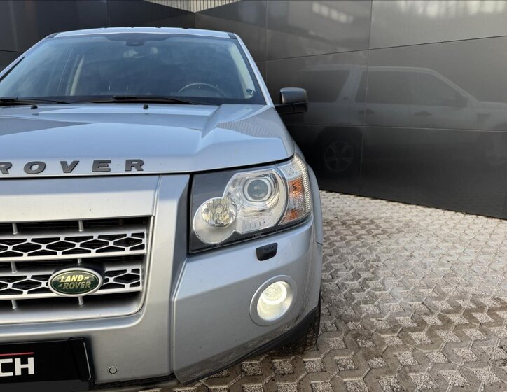 Land Rover Freelander Kombi 2,2 l 118 kw