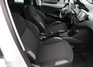 Peugeot 208 13