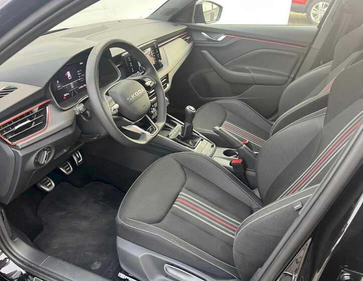 Škoda Scala Hatchback 1,0 l 85 kw