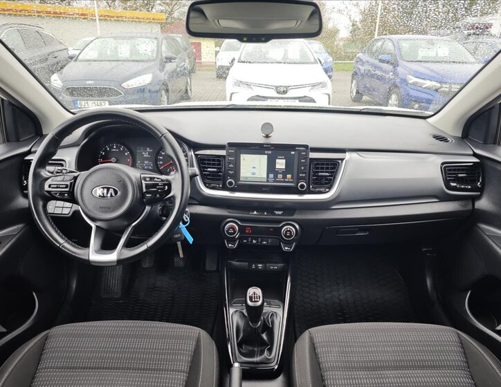 KIA Stonic SUV / Terénní 1,4 l 73 kw
