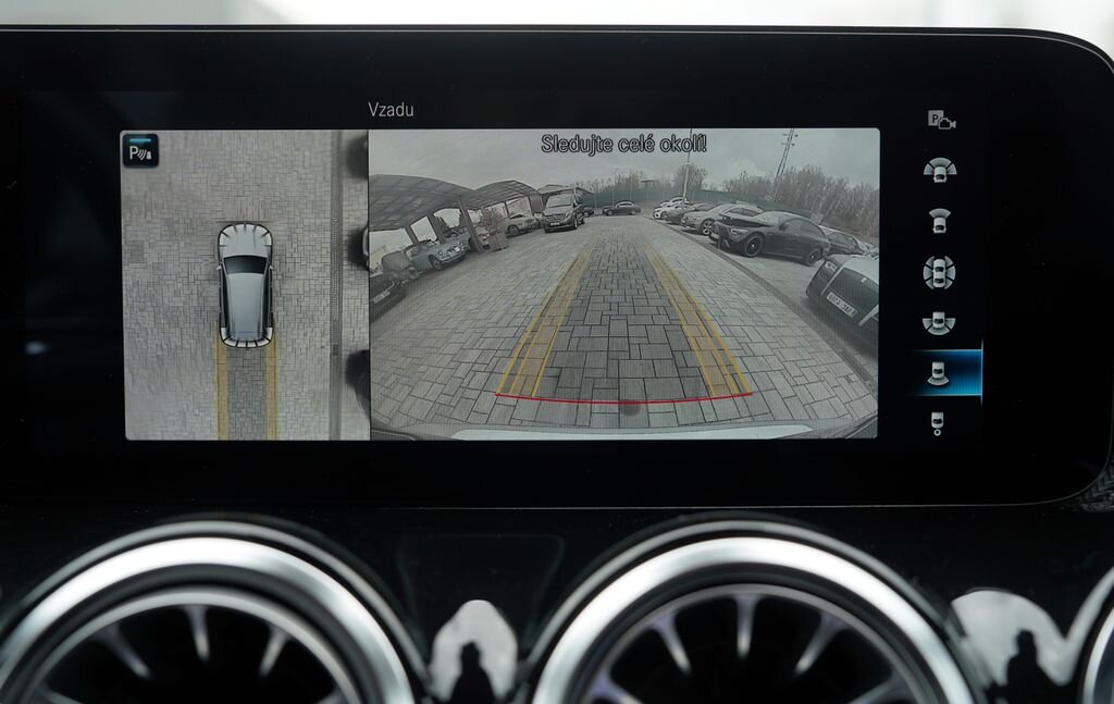 Mercedes-Benz GLB SUV / Terénní 2,0 l 110 kw