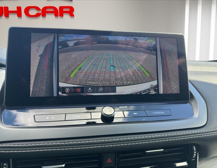 Nissan Qashqai SUV / Terénní 1,3 l 116 kw