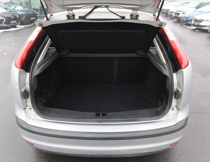 Ford Focus Hatchback 1,6 l 74 kw