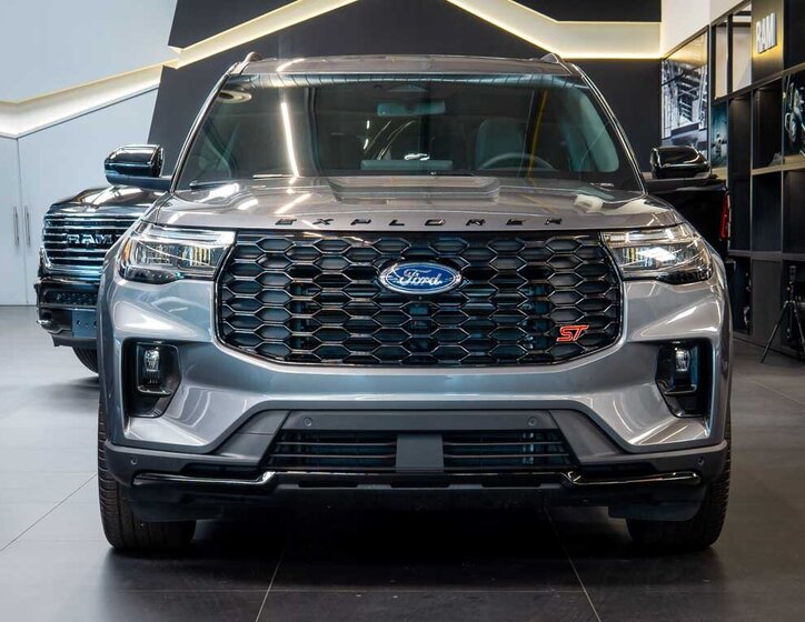Ford Explorer 11