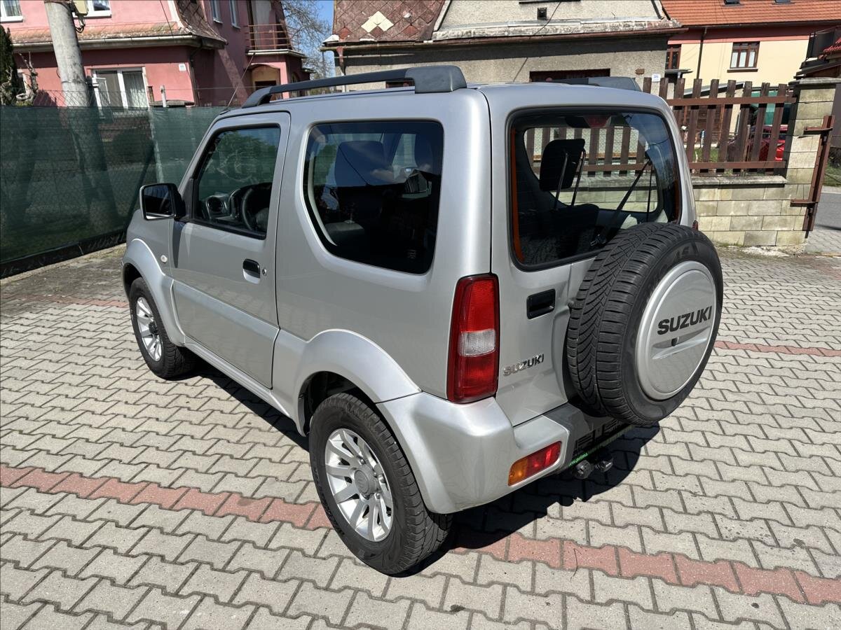Suzuki Jimny SUV / Terénní 1,3 l 63 kw