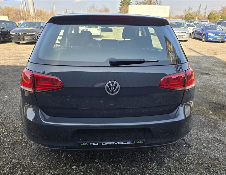 Volkswagen Golf Hatchback 1,2 l 63 kw