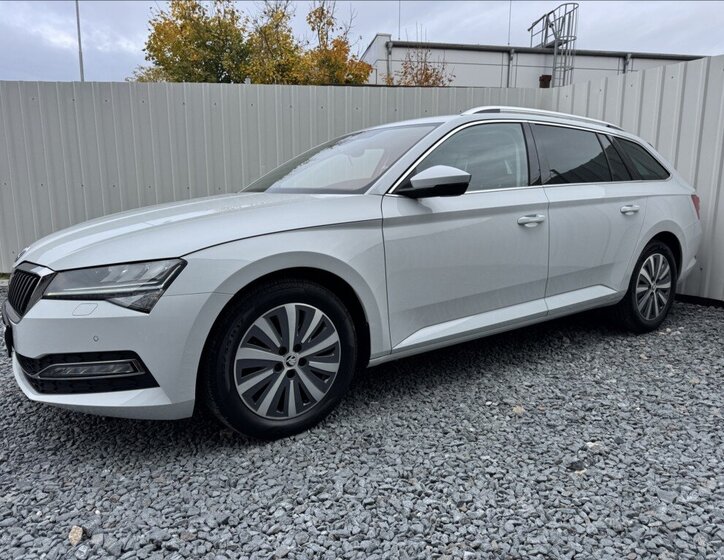 Škoda Superb 3