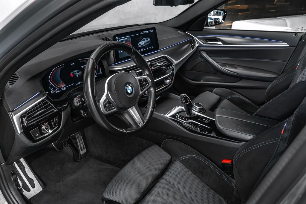 BMW Řada 5 Sedan / Limuzína 2,0 l 140 kw