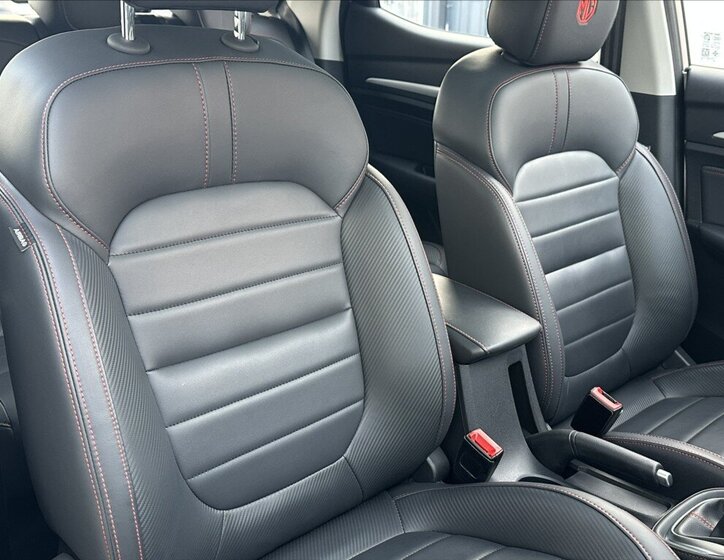 MG ZS SUV / Terénní 999,0 82 kw