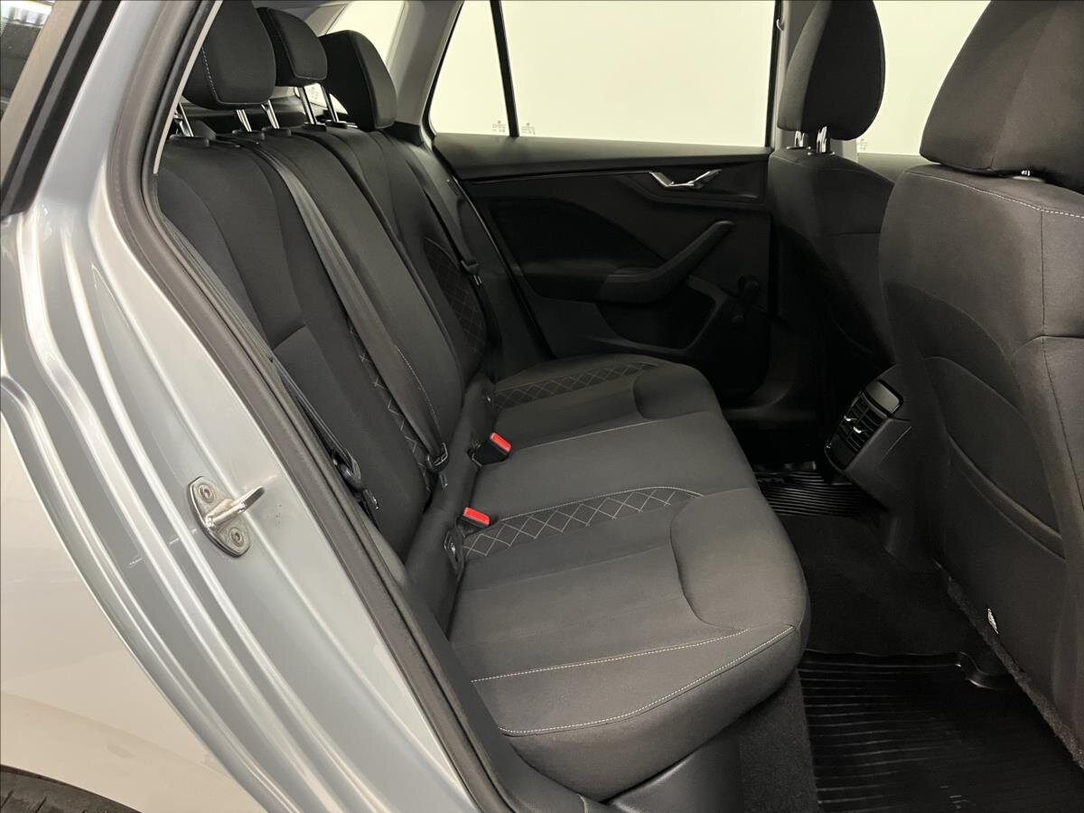 Škoda Kamiq SUV 999,0 81 kw