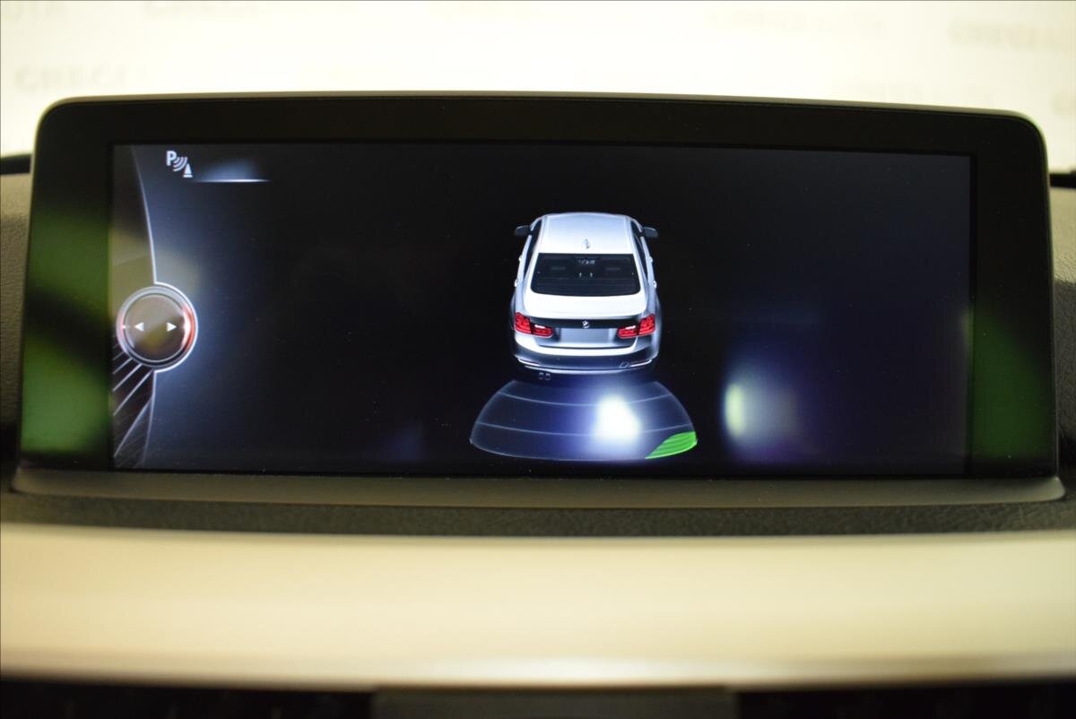 BMW Řada 3 Sedan / Limuzína 1,6 l 100 kw