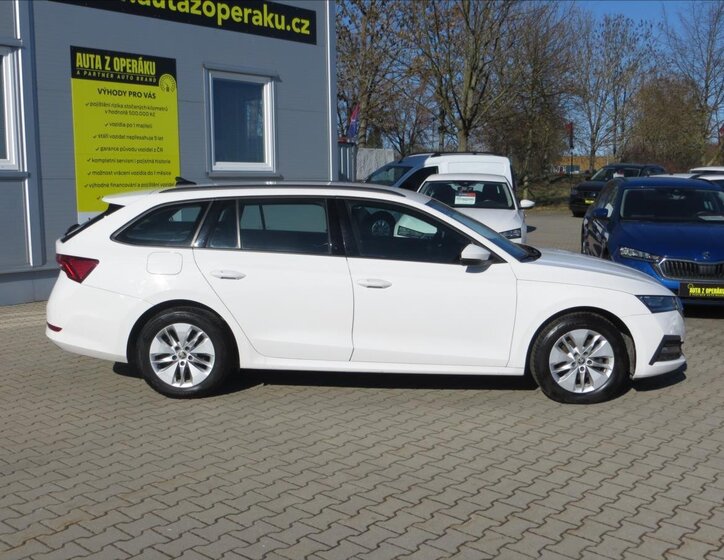 Škoda Octavia Kombi 2,0 l 85 kw