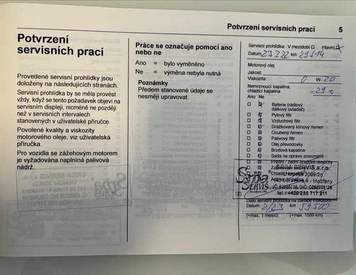 Opel Insignia Hatchback 2,0 l 128 kw