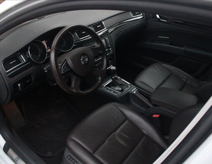 Škoda Superb Sedan 2,0 l 125 kw