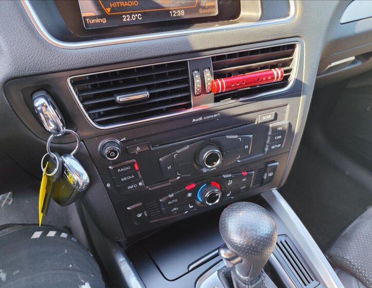 Audi Q5 Kombi 3,0 l 176 kw