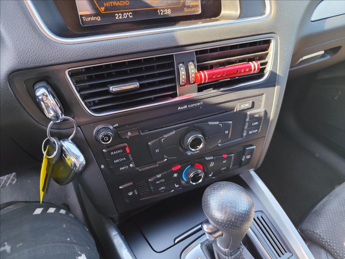 Audi Q5 Kombi 3,0 l 176 kw