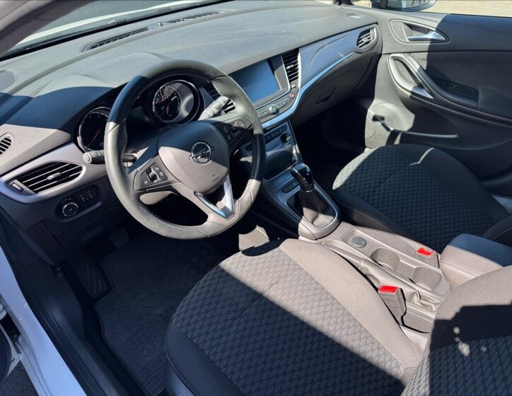 Opel Astra Hatchback 1,4 l 74 kw