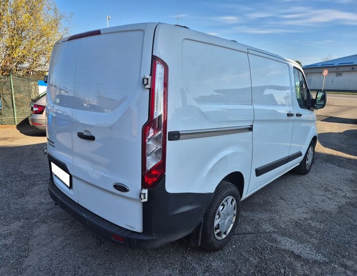 Ford Transit Custom Skříň 2,0 l 77 kw