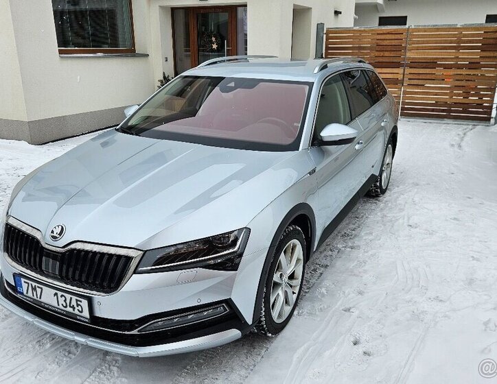 Škoda Superb Kombi 0,0 206 kw