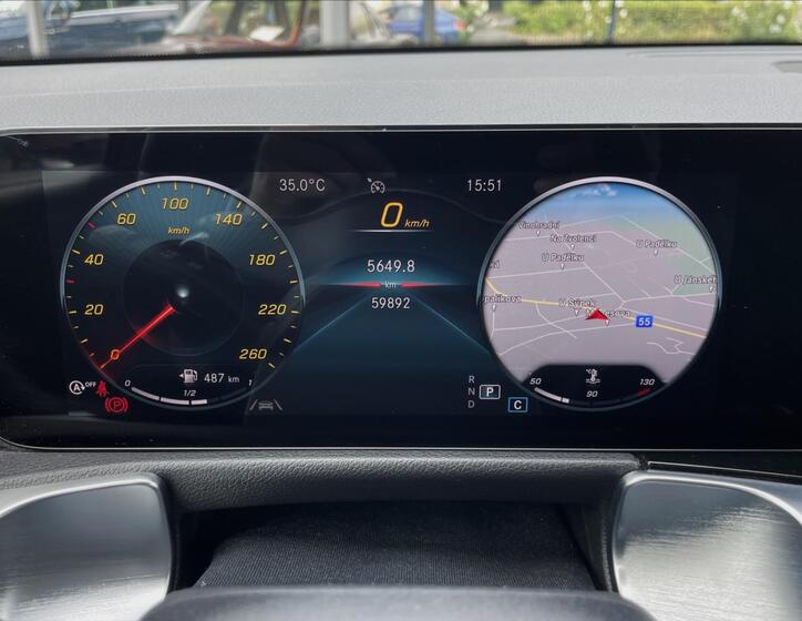 Mercedes-Benz GLB 13