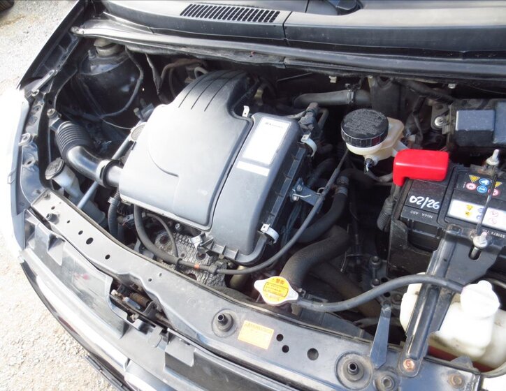 Subaru Justy Hatchback 998,0 51 kw