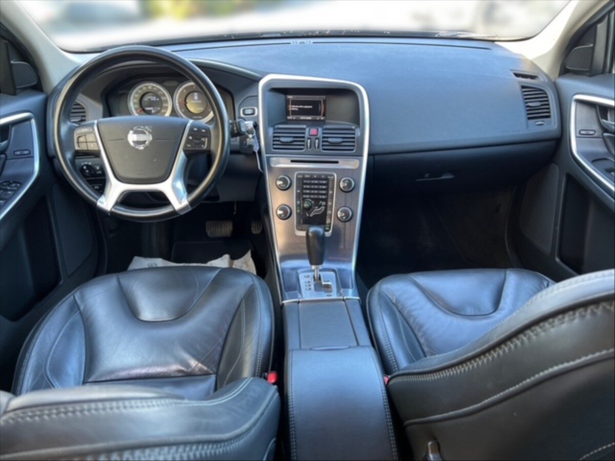 Volvo XC60 SUV / Terénní 2,4 l 158 kw