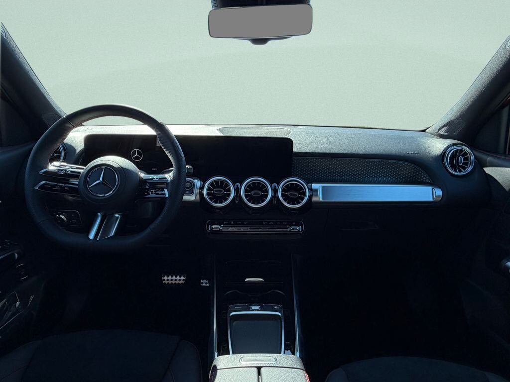 Mercedes-Benz GLB SUV / Terénní 1,5 l 120 kw