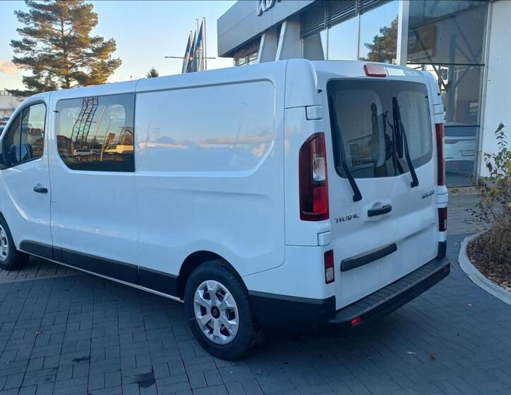 Renault Trafic 4