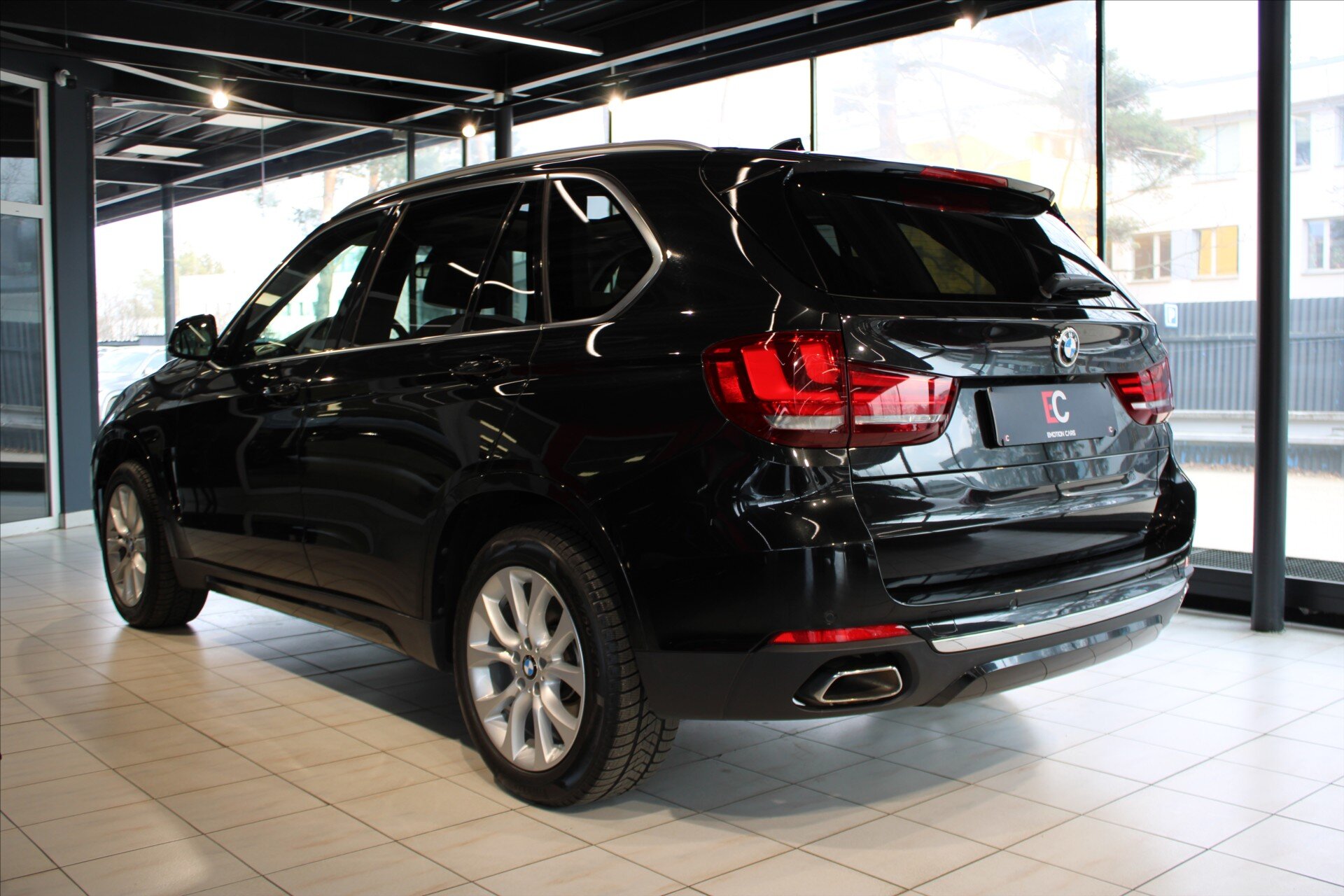BMW X5 SUV / Terénní 3,0 l 230 kw
