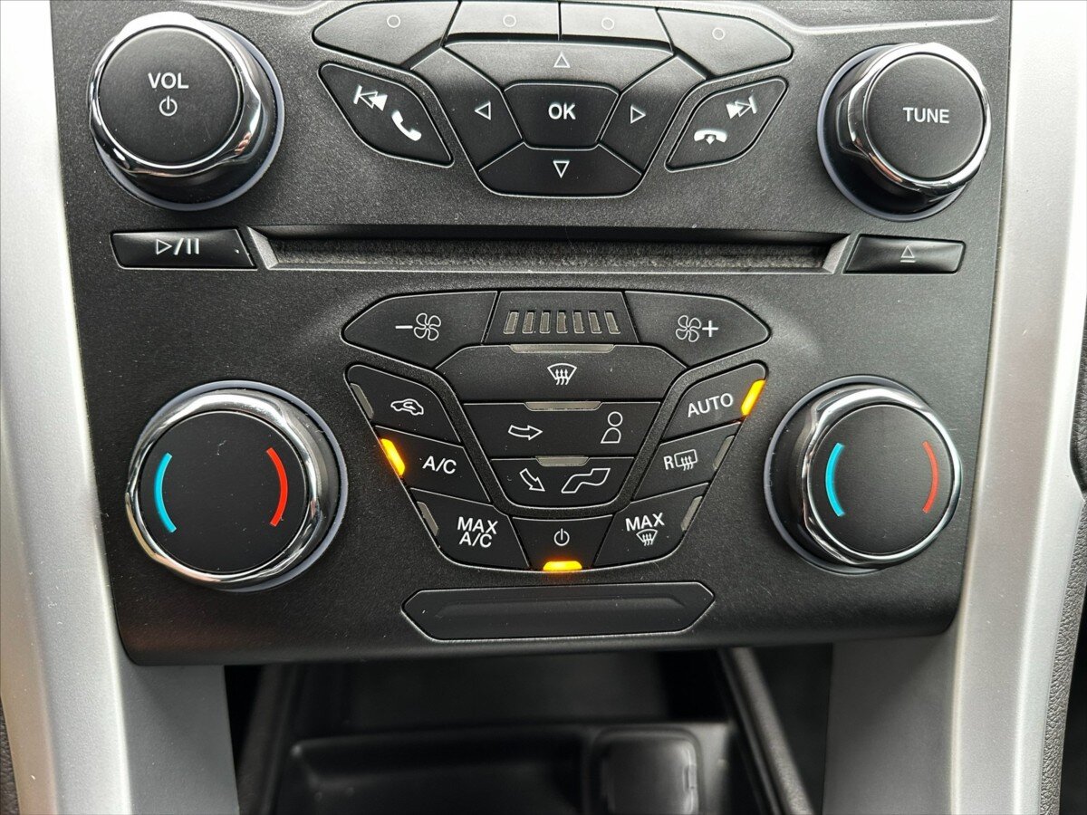 Ford Mondeo Kombi 1,6 l 85 kw