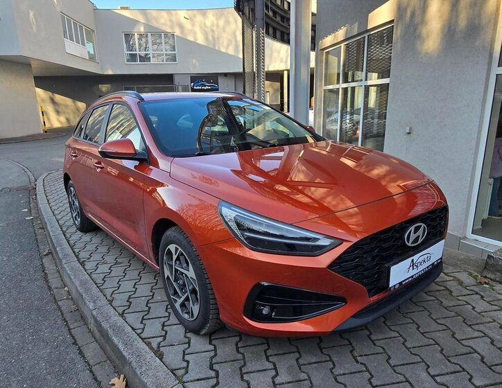 Hyundai i30 Kombi 998,0 73 kw