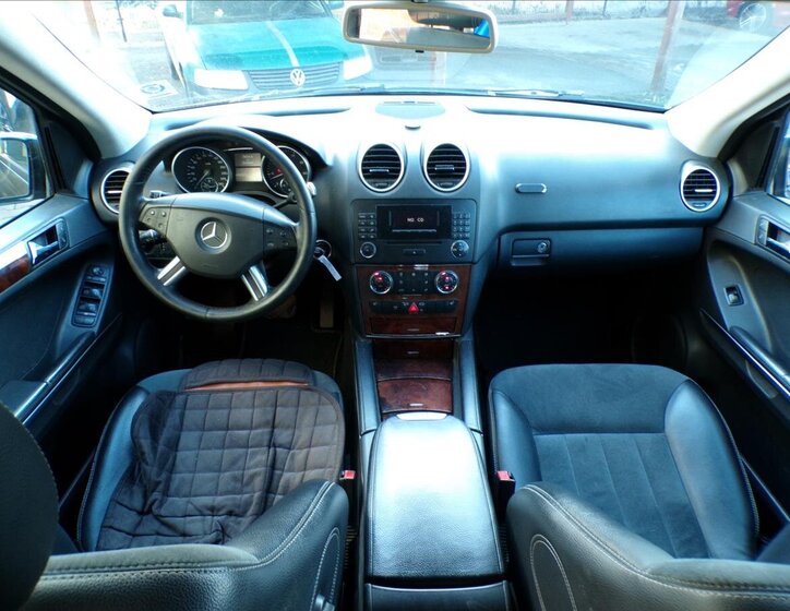 Mercedes-Benz Třídy M Kombi 3,5 l 200 kw