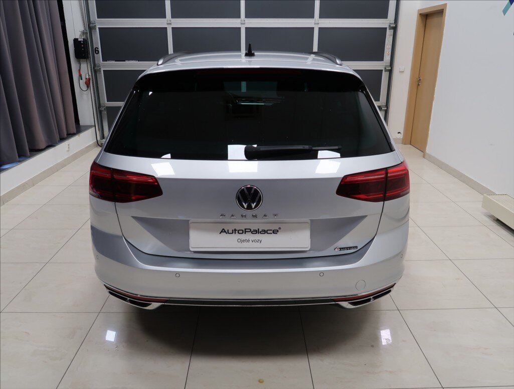 Volkswagen Passat Kombi 2,0 l 147 kw