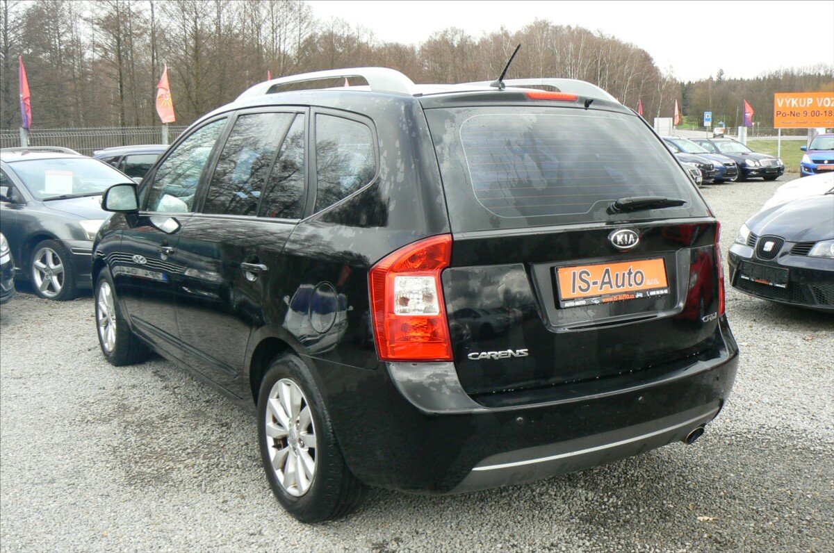 KIA Carens Hatchback 1,6 l 94 kw