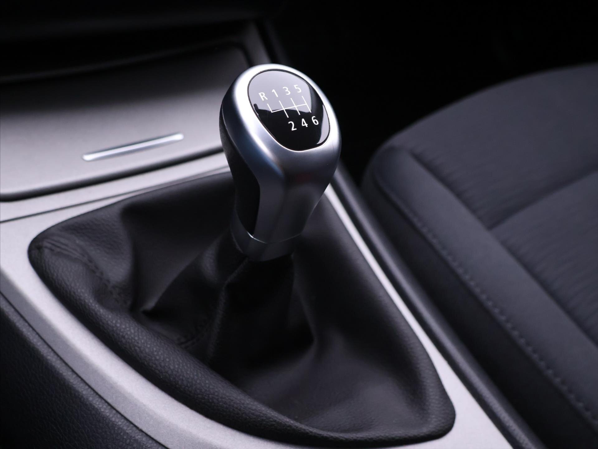 BMW Řada 1 Hatchback 2,0 l 90 kw