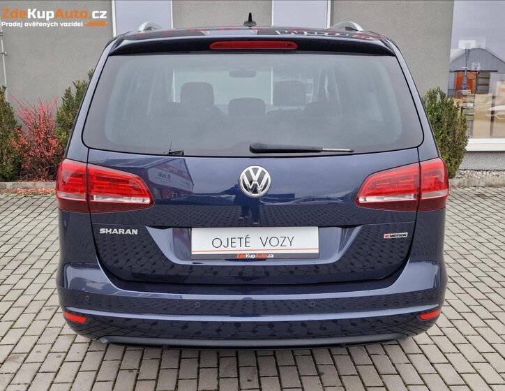 Volkswagen Sharan 9
