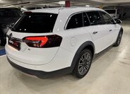 Opel Insignia Kombi 2,0 l 120 kw