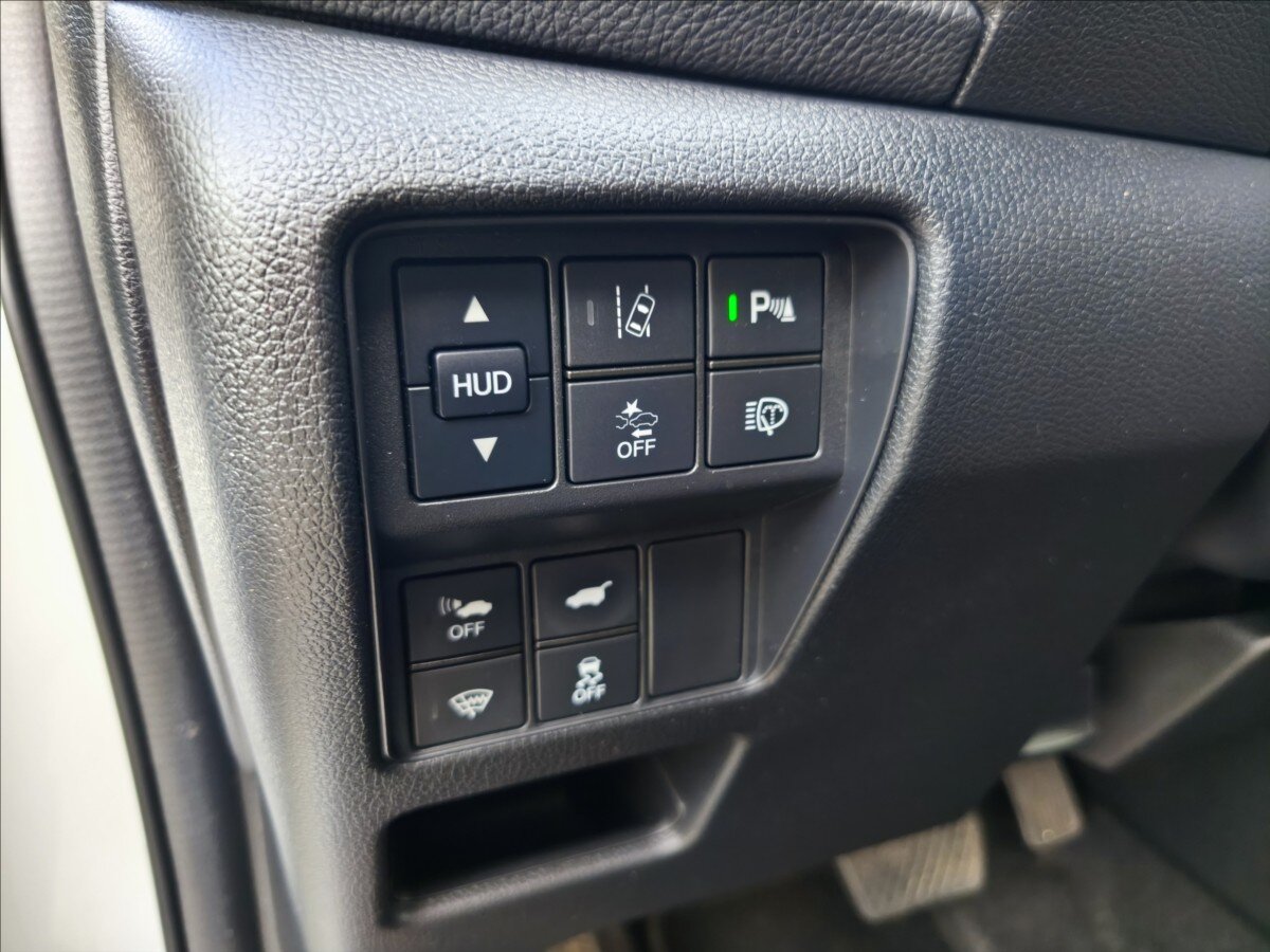 Honda CR-V SUV / Terénní 2,0 l 107 kw