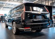 Cadillac Escalade SUV / Terénní 6,2 l 313 kw