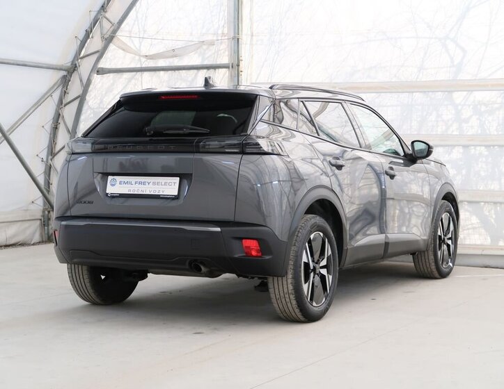 Peugeot 2008 SUV / Terénní 1,2 l 74 kw