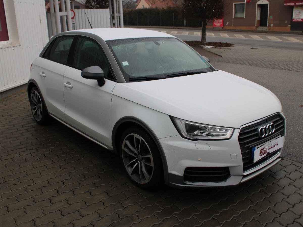 Audi A1 Hatchback 1,4 l 66 kw
