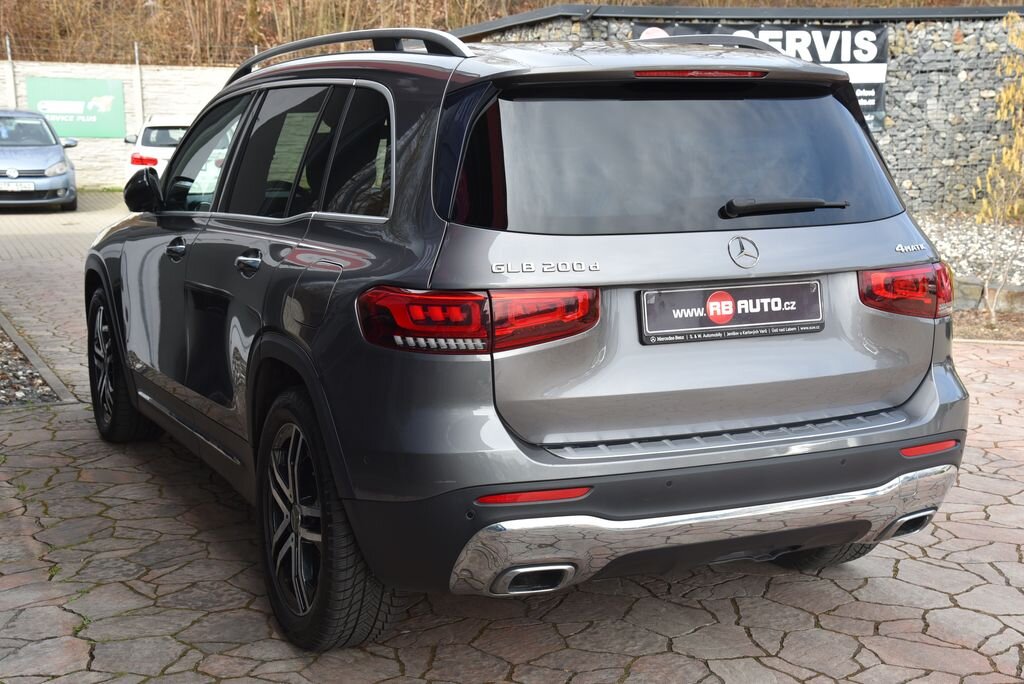 Mercedes-Benz GLB SUV / Terénní 2,0 l 110 kw