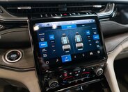 Jeep Grand Cherokee 29