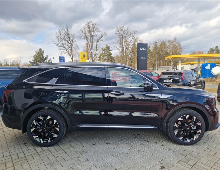 KIA Sorento SUV / Terénní 2,2 l 142 kw