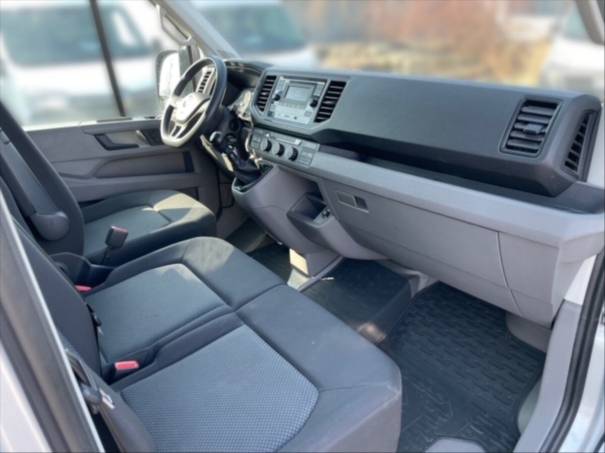 Volkswagen Crafter Skříň 2,0 l 103 kw