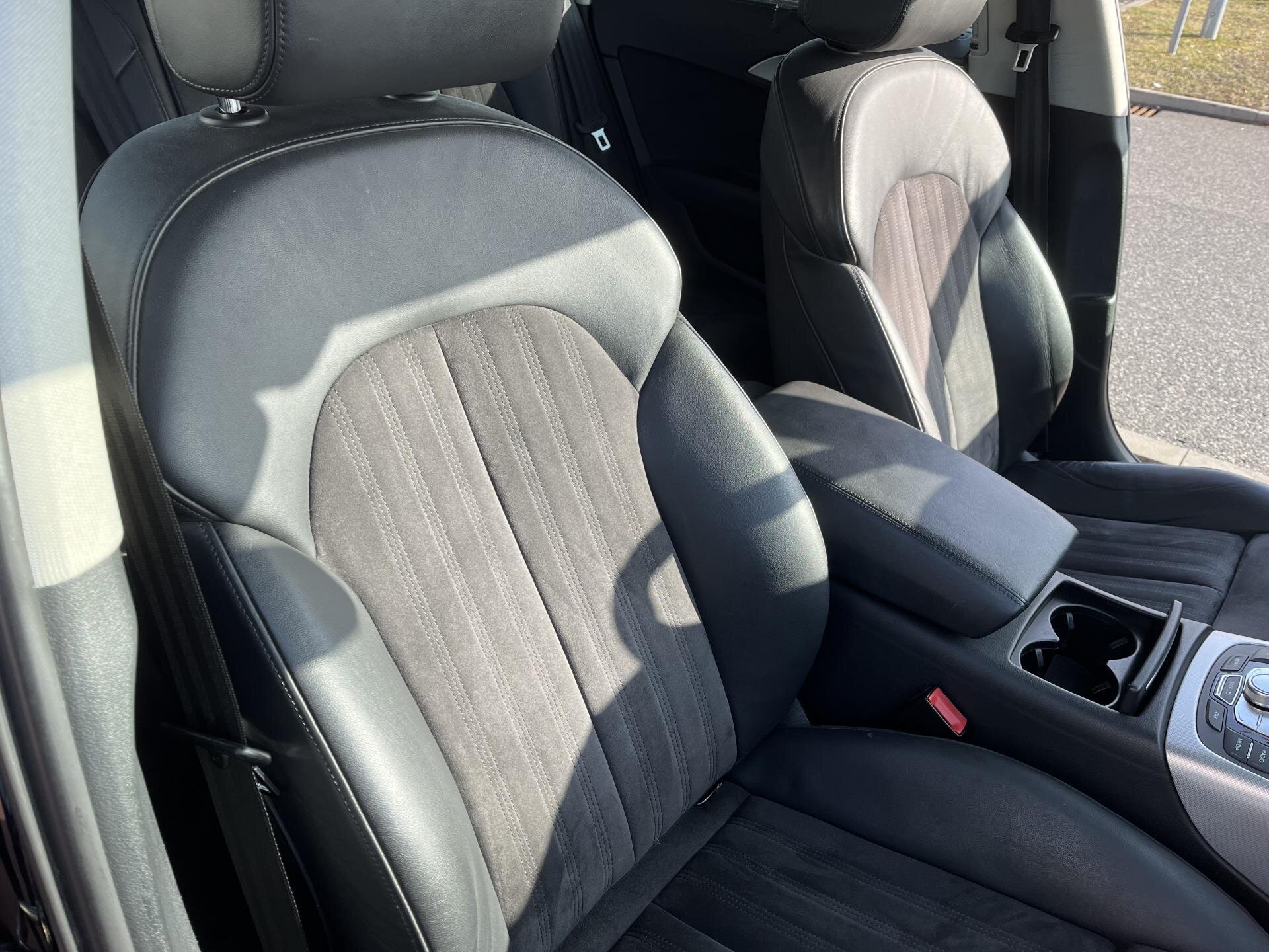 Audi A6 Allroad Kombi 3,0 l 230 kw