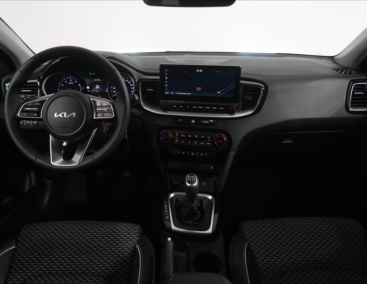 KIA XCeed 5