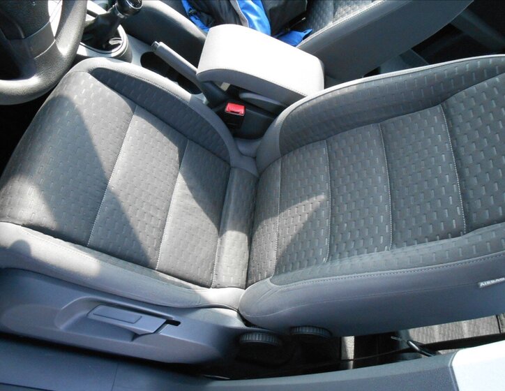 Volkswagen Touran Kombi 2,0 l 103 kw