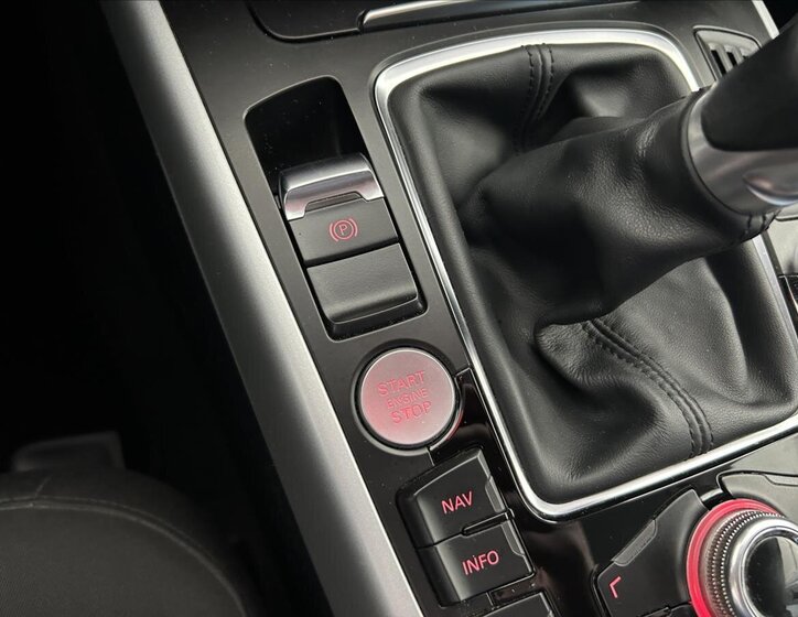 Audi A5 Sedan / Limuzína 2,0 l 140 kw
